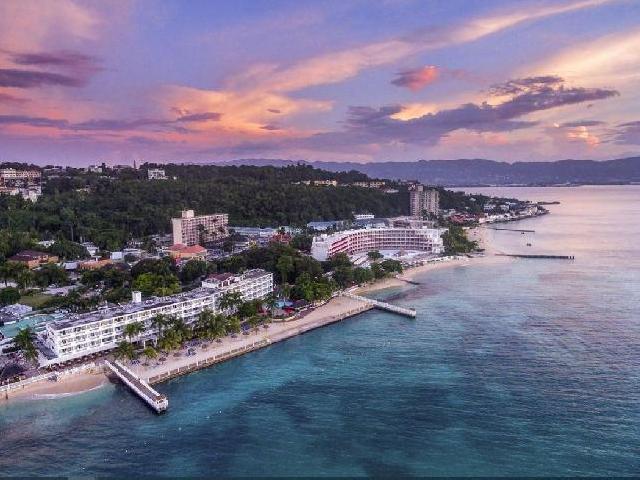 Royal Decameron Cornwall Beach - Montego Bay, Jamaica Royal Decameron Cornwall Beach - Montego Bay, Jamaica
