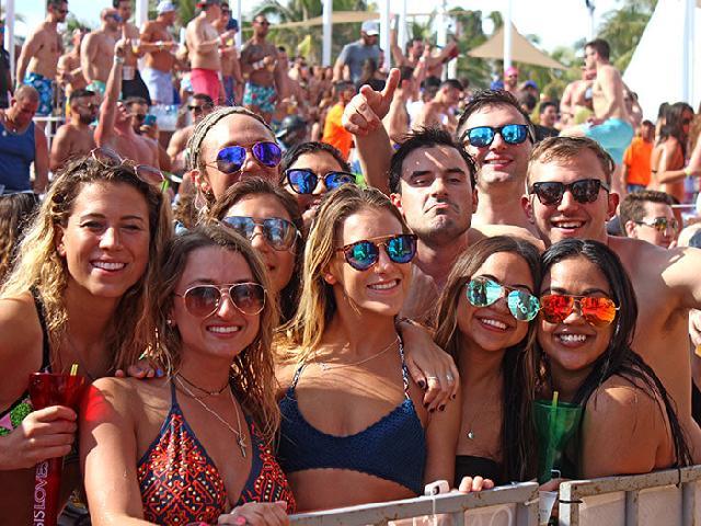 Spring Break Oasis Beach Club - Cancun, Mexico Spring Break Oasis Beach Club - Cancun, Mexico